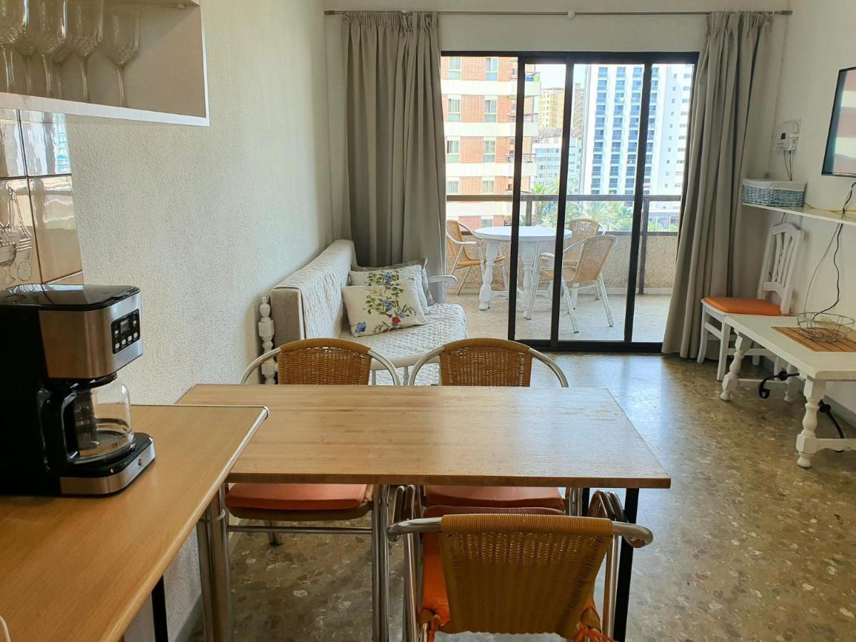 Vintage Benidorm Apartment ภายนอก รูปภาพ