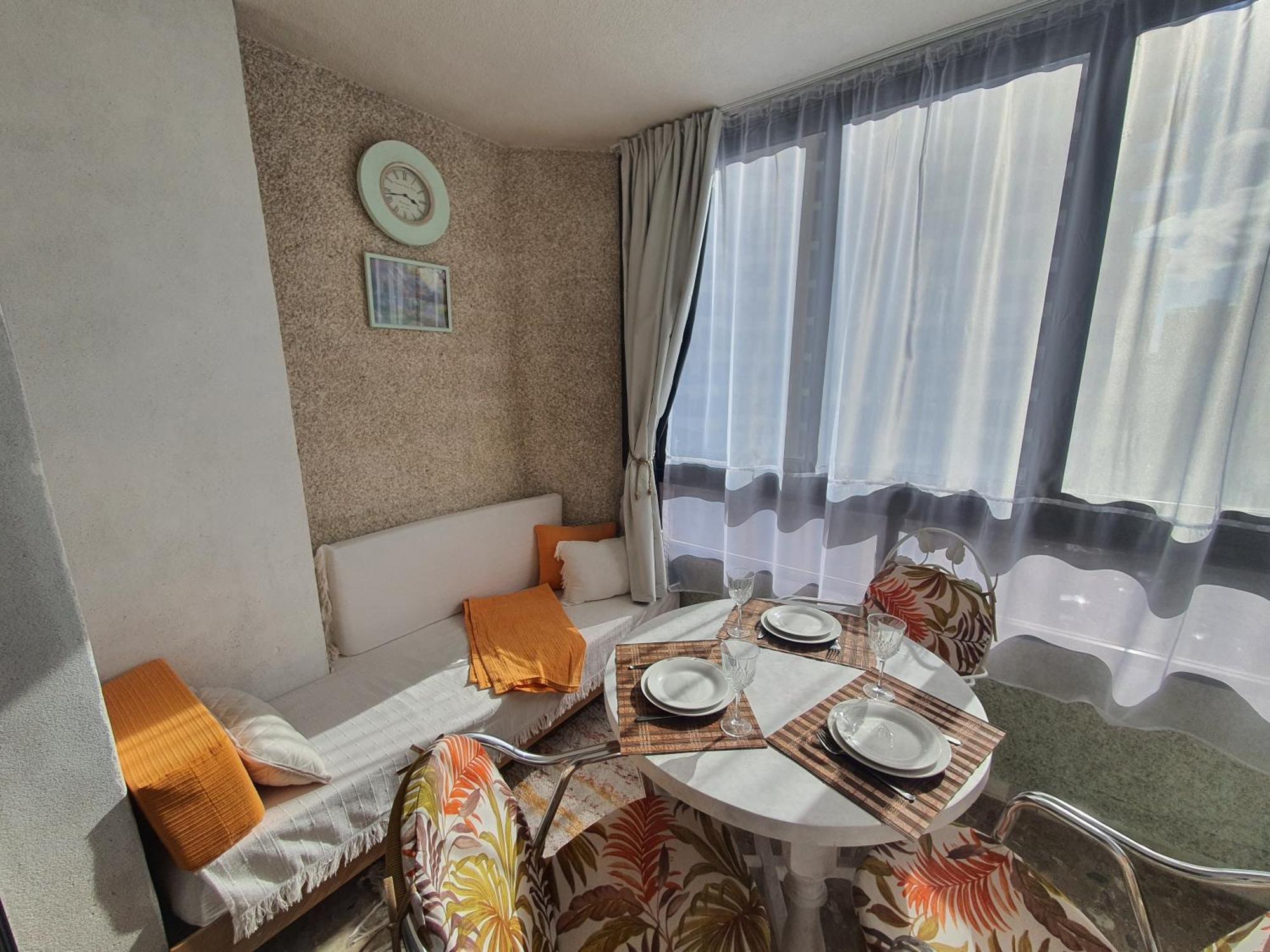 Vintage Benidorm Apartment ภายนอก รูปภาพ