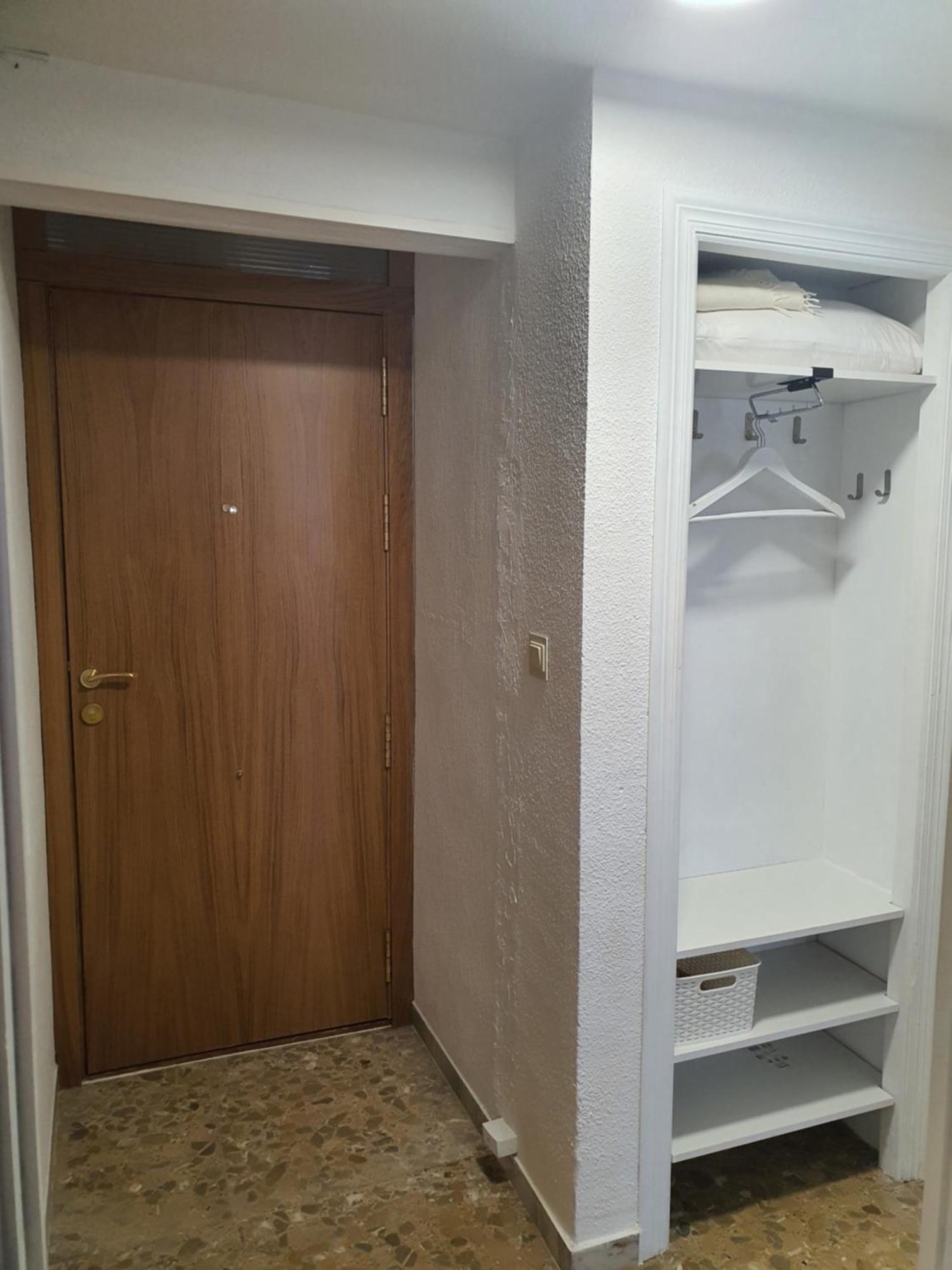Vintage Benidorm Apartment ภายนอก รูปภาพ